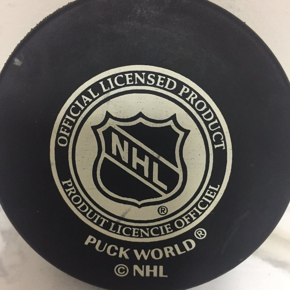 New Jersey Devils 2003 Stanley Cup Puck - Picture 2 of 2